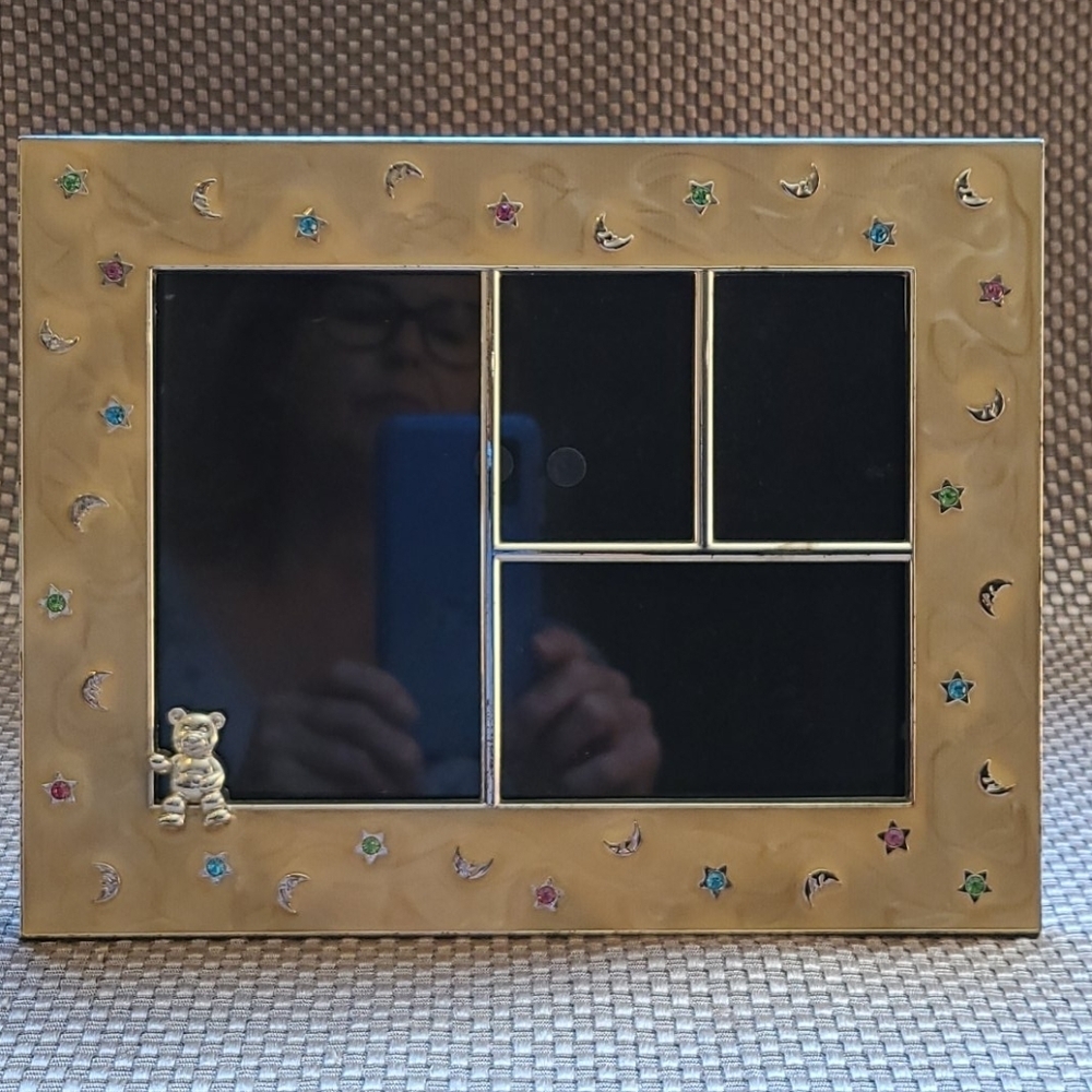 4 photo picture frame w teddy bear & crystals